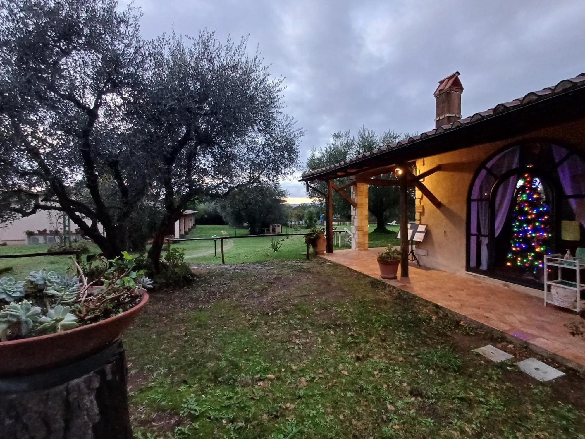 Agriturismo Bio Pian Dei Casali Saturnia Bagian luar foto